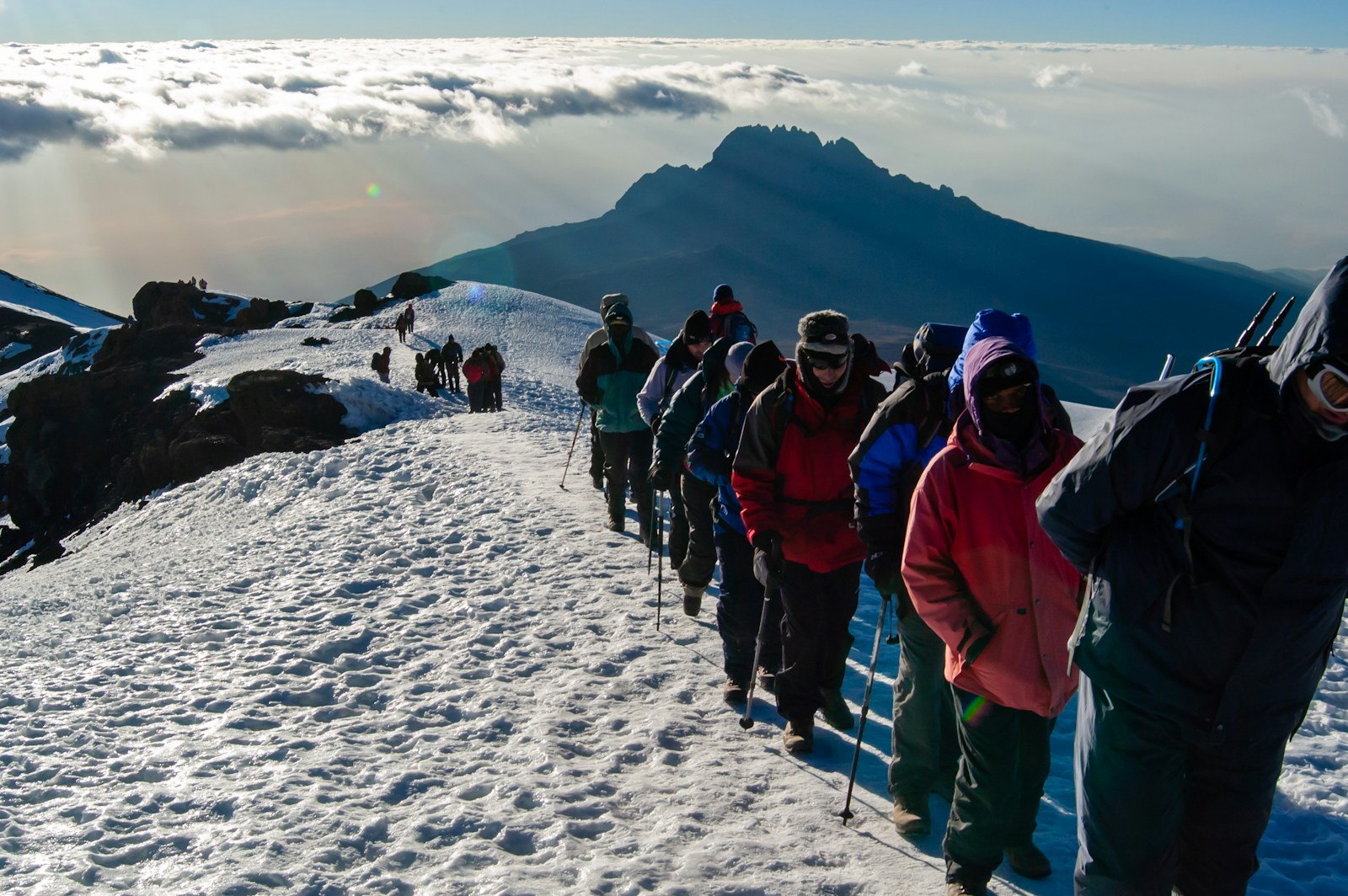 Ascension du Kilimandjaro : l’appel de la montagne mythique